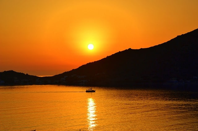 ערב באי קלימנוס (Kalymnos) יוון